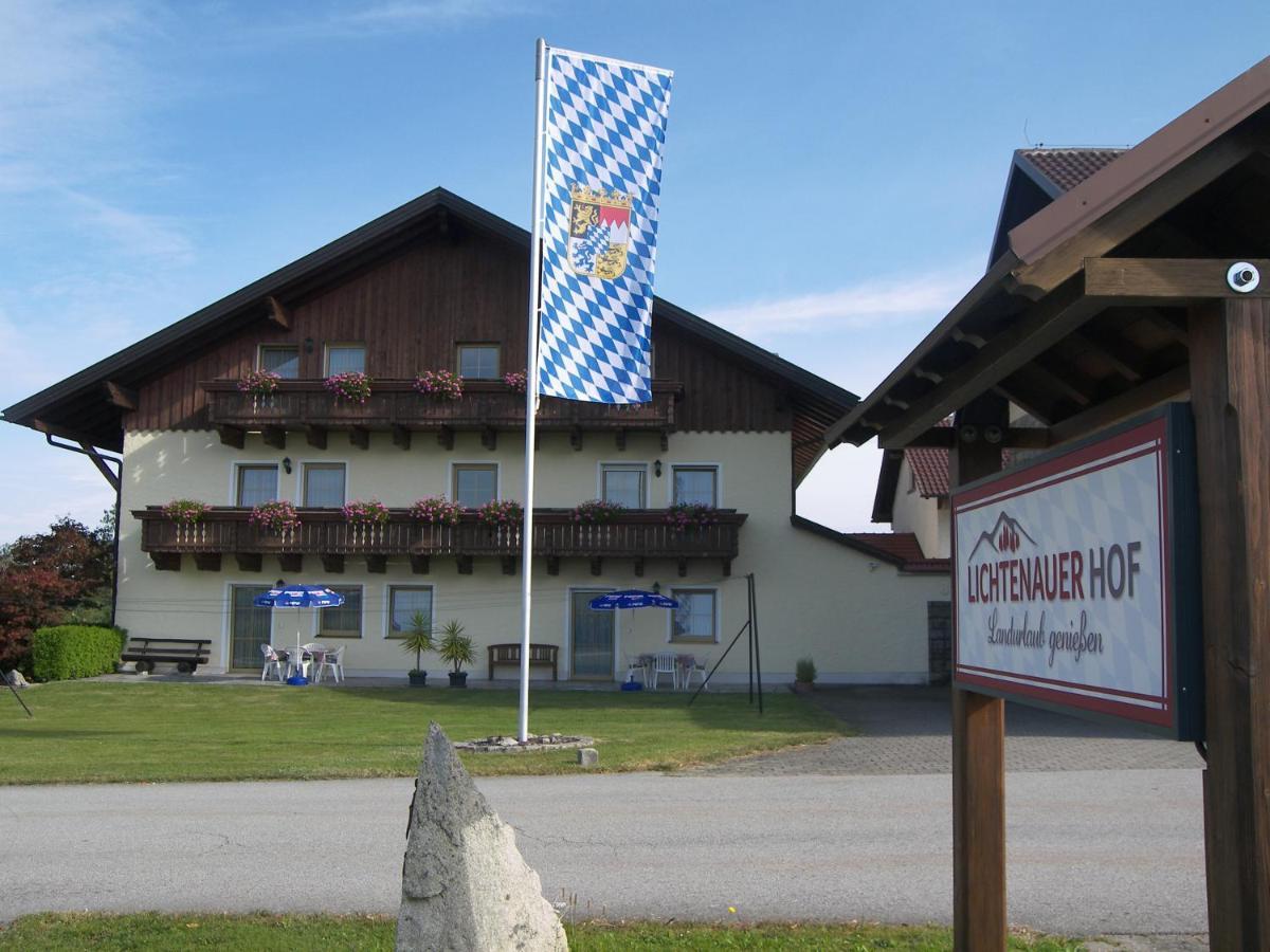 Fruehstuecks-Pension Lichtenauer Hof Thyrnau Esterno foto